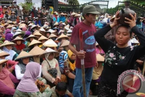 Aksi Massa di Kendeng: Desakan untuk Penanganan Serius Aktivitas Pertambangan