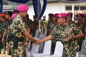 Panglima TNI Mutasi Komandan Denjaka ke Pasukan Marinir 1: Siap Menghadapi Berbagai Ancaman