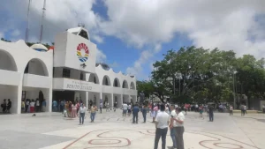Temblor en Cancún de 6.1 grados obliga a evacuar edificios de emergencia